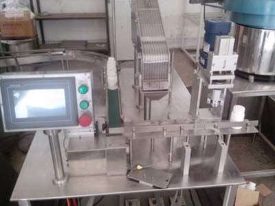 Hot Sale Effervescent Tablet Wrapping Filling Tube Packing Machine (BSP-40)
